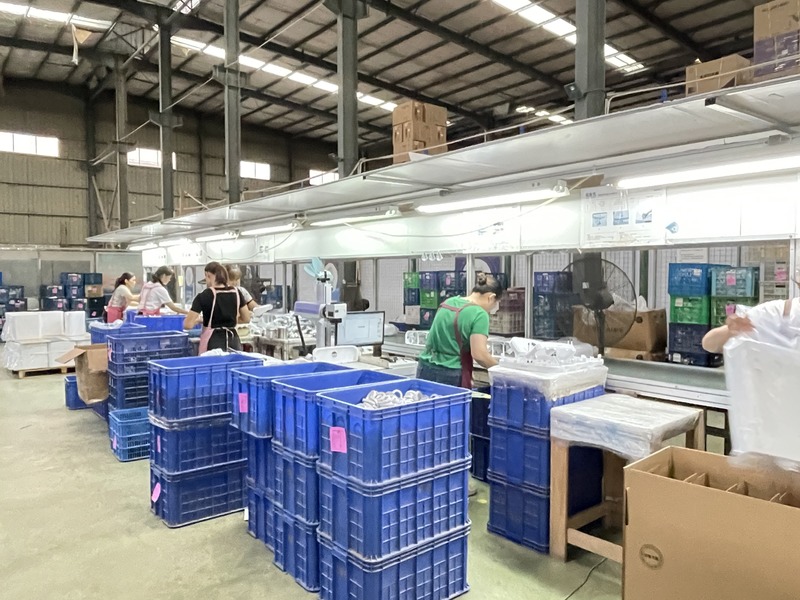 Quanzhou Twenty One Import and Export Trading Co., Ltd manufacturer production line